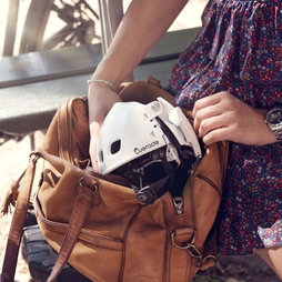 overade-casque-pliant-sac